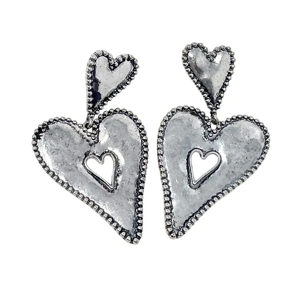 Modern Silver Tone Rustic Double Heart Earrings Hammered Metal Western‎ Country